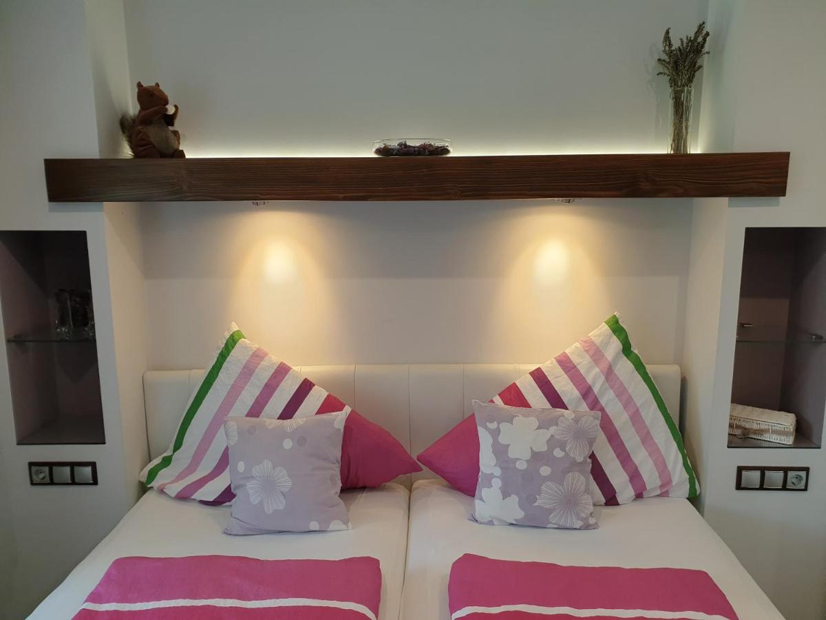 Titi Classic & Trendy Apartman Bük 外观 照片